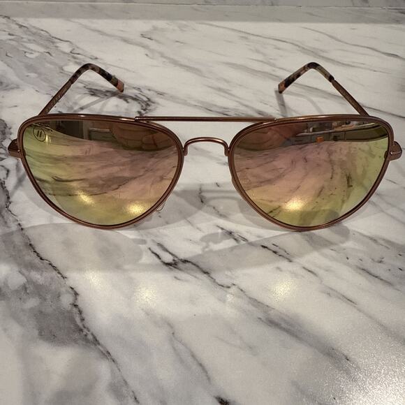 Blenders Polarized Aviator Sunglasses Ashley Kidd Read - Picture 1 of 9